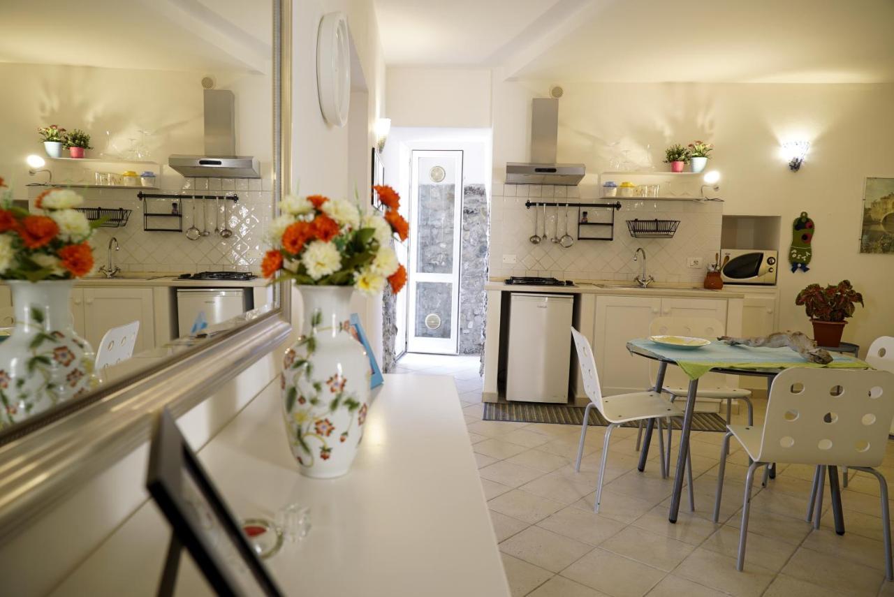 Casa Vacanze Irene Scalea Ngoại thất bức ảnh